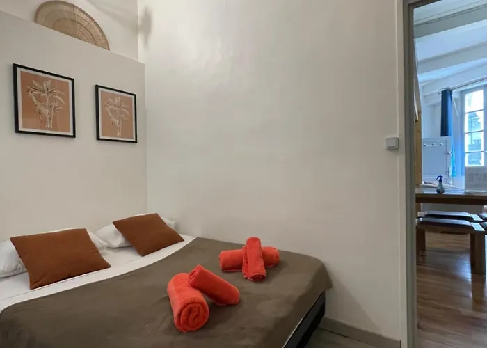 La Maquette - A 2 Pas Des Arenes Apartamento Nimes